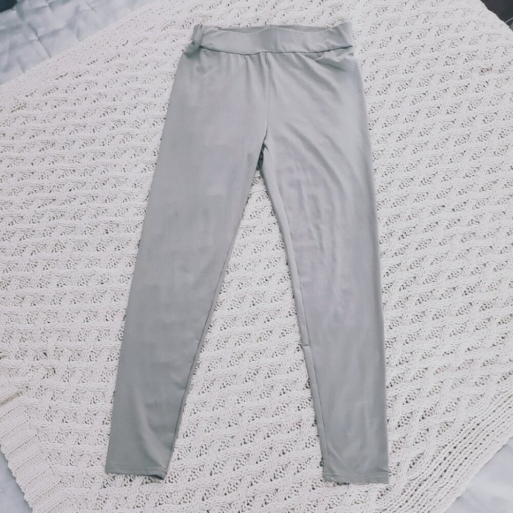 Stretch Hi-Rise Waist Band Light Grey Leggings- Size M